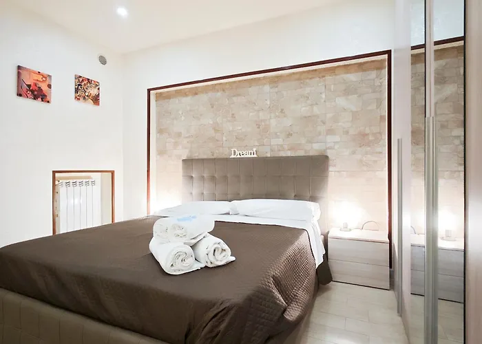 Under Dante דירה