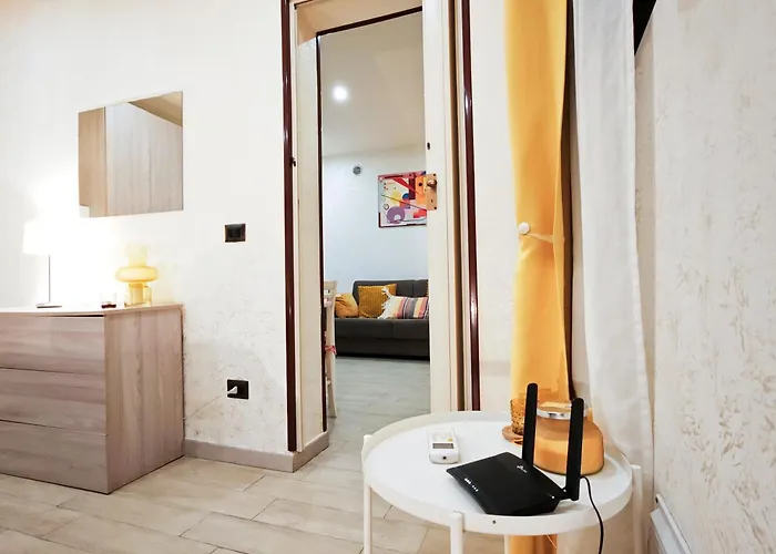 דירה Under Dante